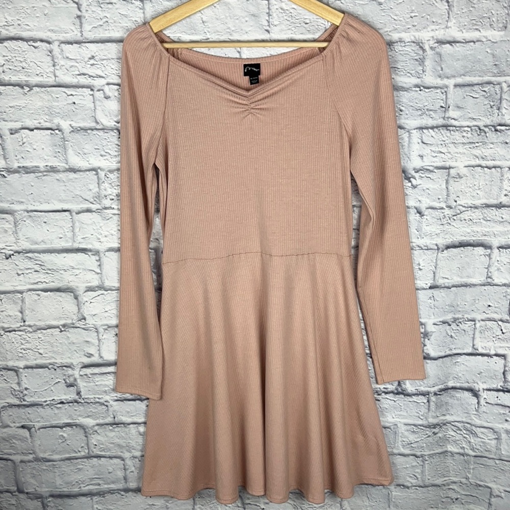 Art Class pink long sleeve dress